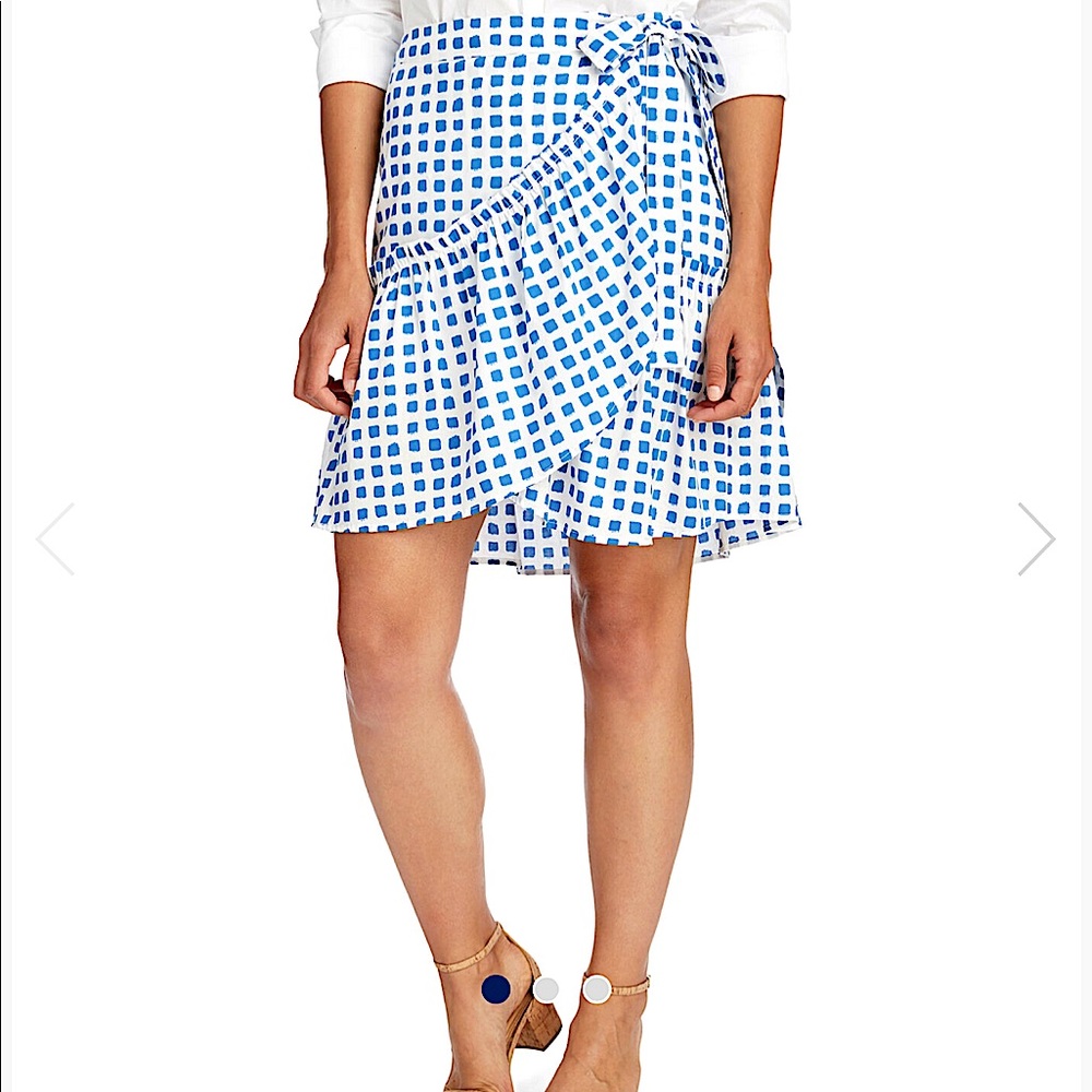 Vineyard Vines painterly grid ruffled skirt